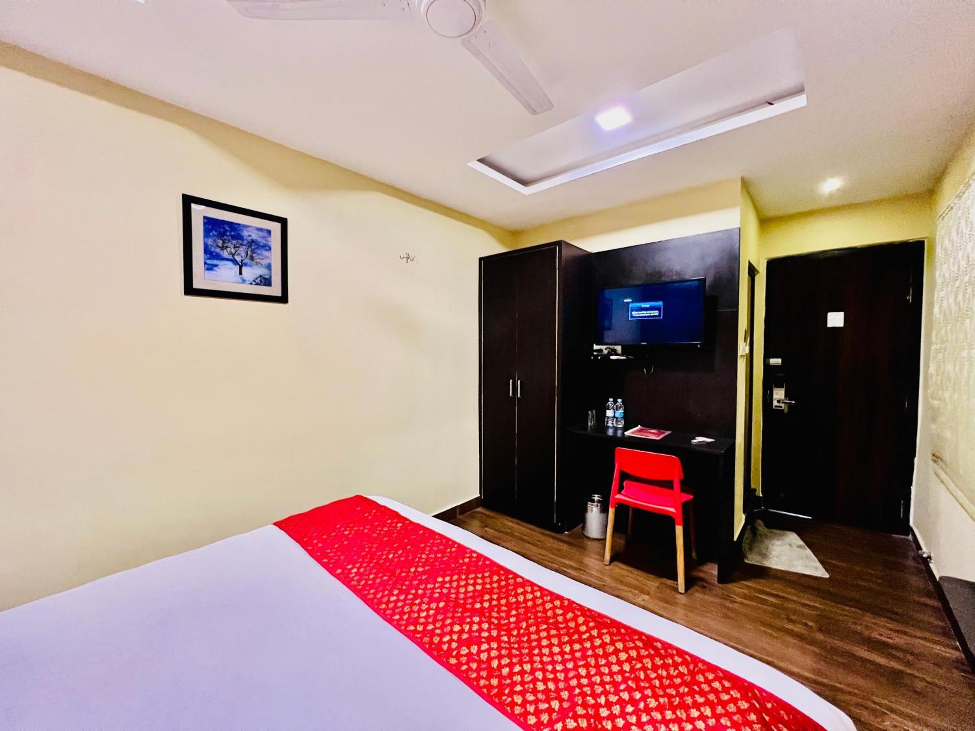 Hotel Grand Bhagwat, Udaipur Kültér fotó